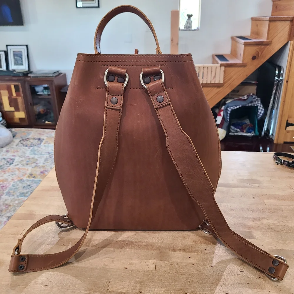 Saddleback Leather Bucket Backpack In Tobacco - Picture 2 of 13